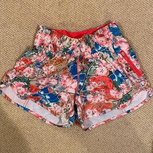 Seawheeze limited edition tracker shorts sz 2
